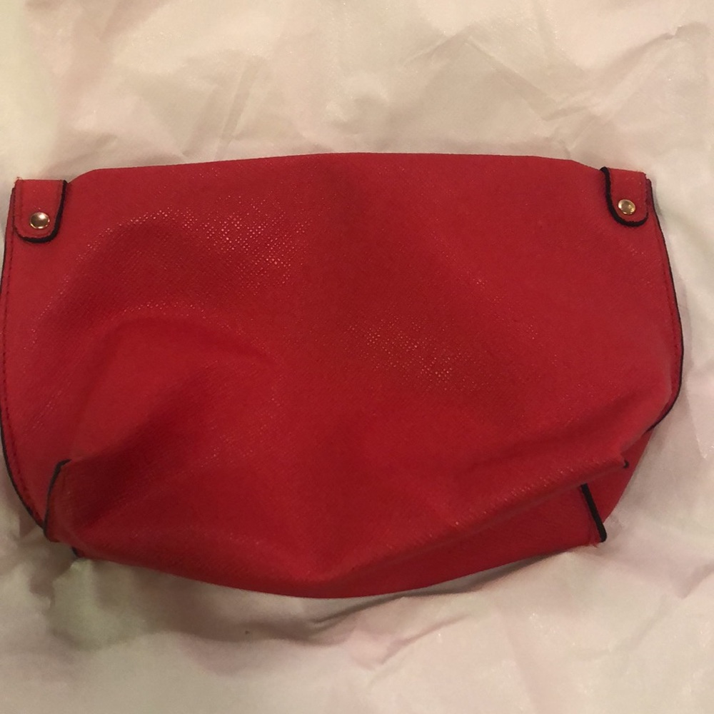 Small Red Handbag - Picture 4 of 6